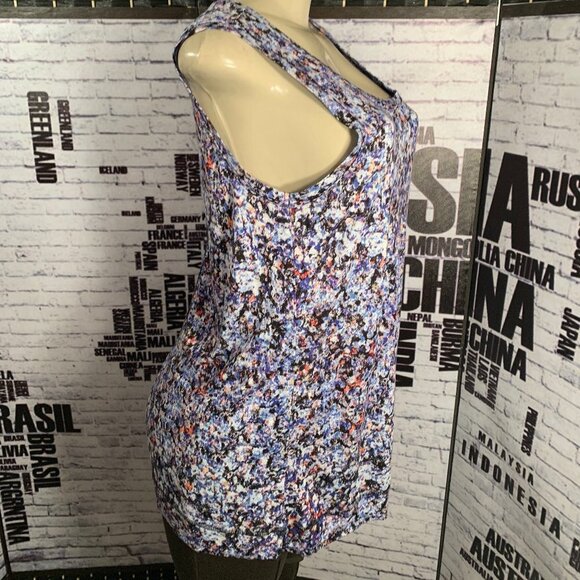 Simply Vera Wang Blue Print Scoop Neck Tank Top - Picture 3 of 6